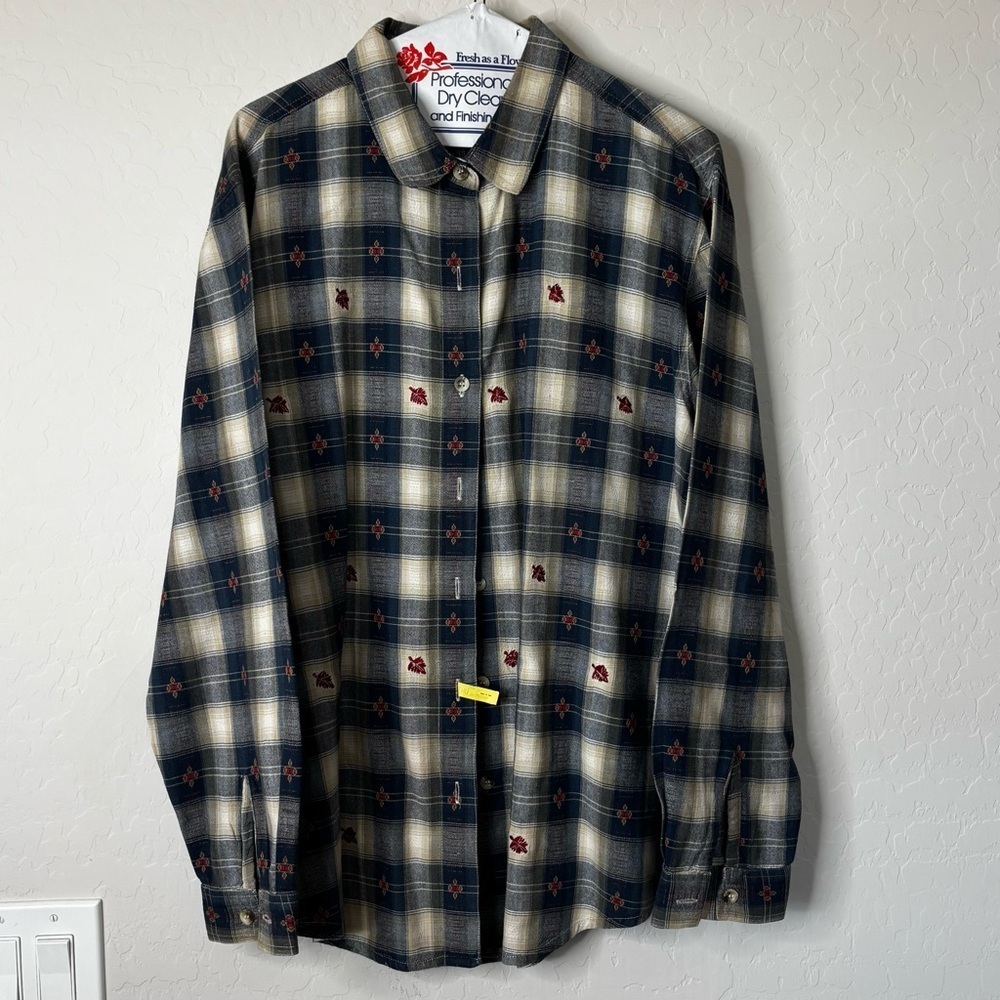 Vintage Casey & Max Blue Cream Plaid Button Up Shirt Women’s Size XL